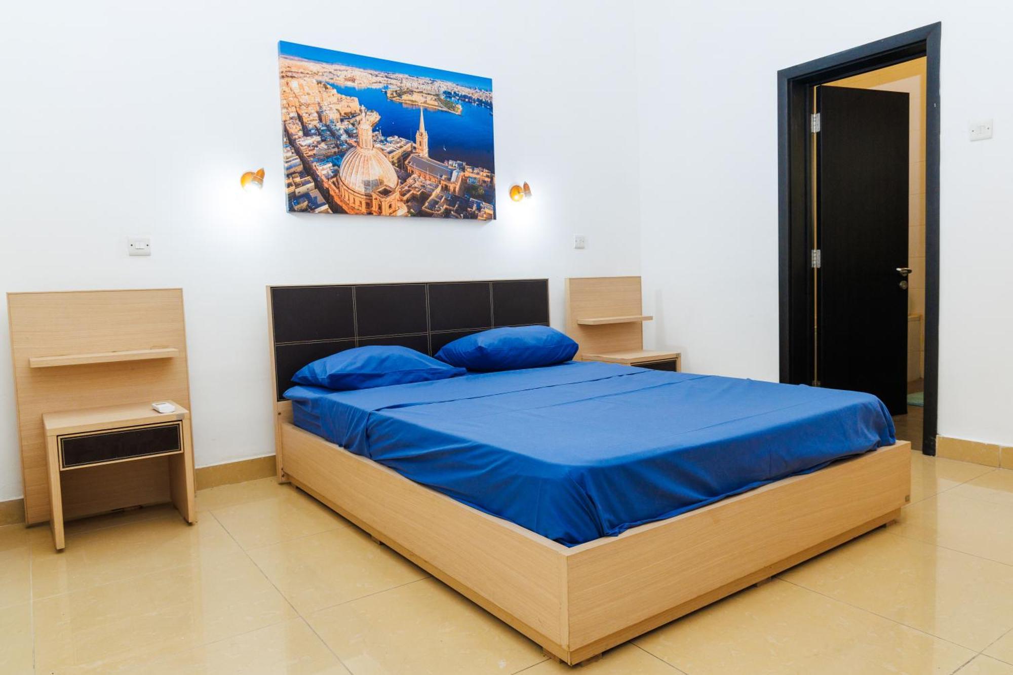 Stylish St.Julians 2 Bedroom Apartment For Rent In The City Centre With Terrace Saint Julian's Екстериор снимка